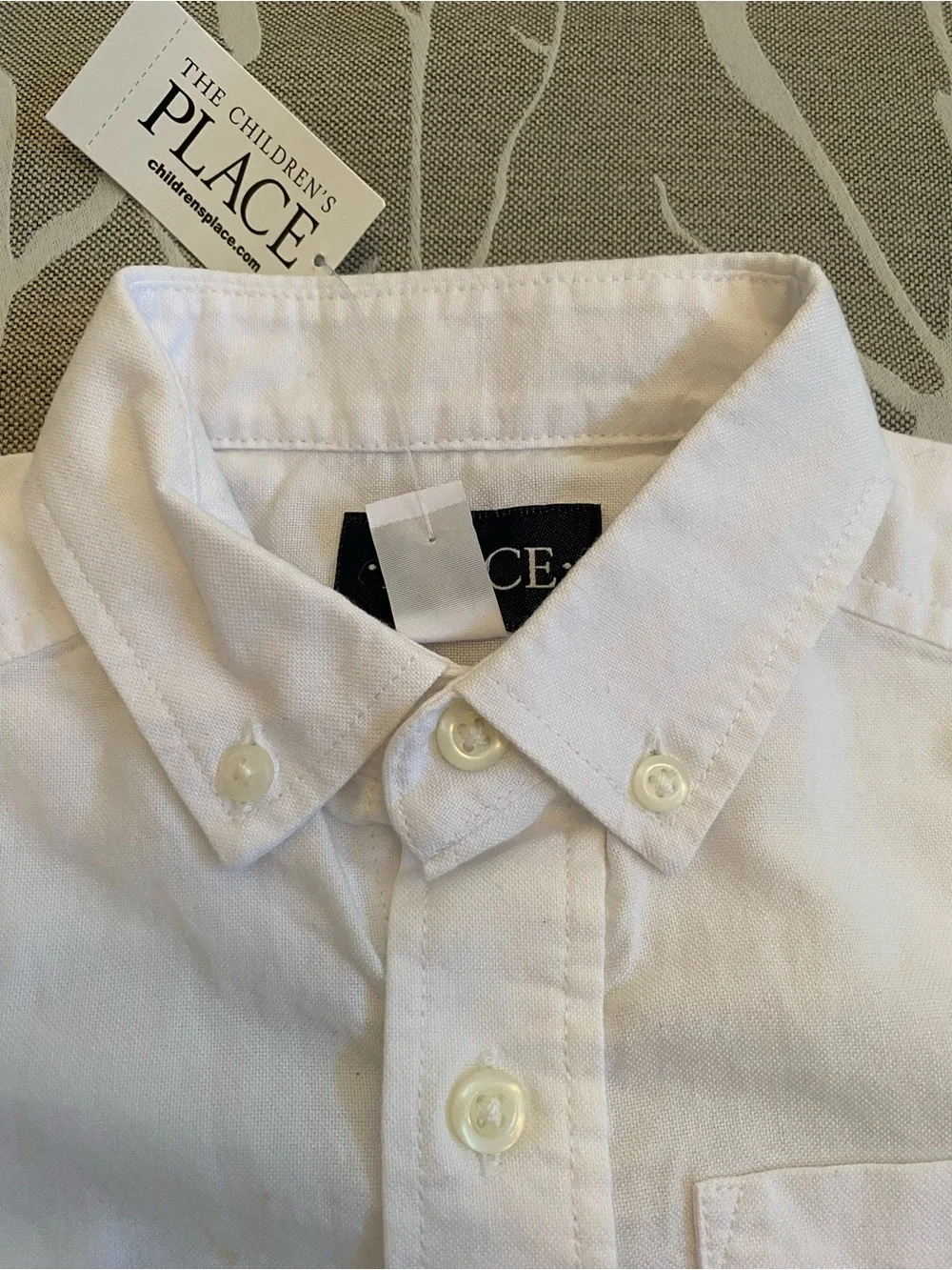 The Childrens Place Boys White Long Sleeve Button Down Dress Shirt Size 4